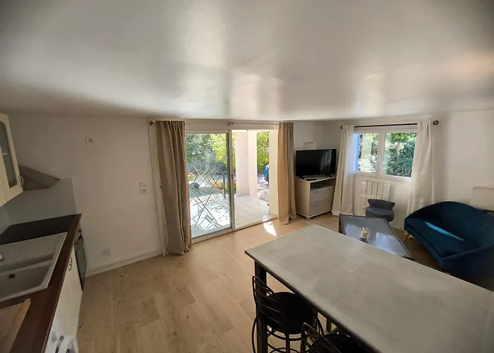 Villa La Guepiere 2 Hyeres